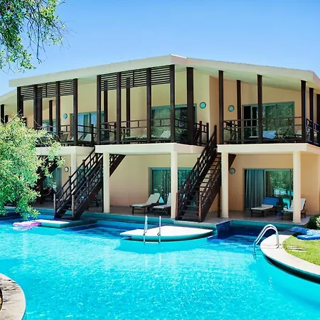 Sueno Semesteranläggning (resort) Side