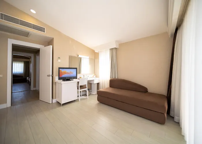 锡德苏艾诺海滩酒店 锡德