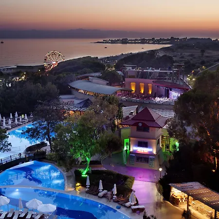 Курортний комплекс Sueno 5*